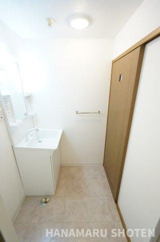 アメニティ21の洗面所|物件、駅でお待ち合わせでのご案内歓迎！