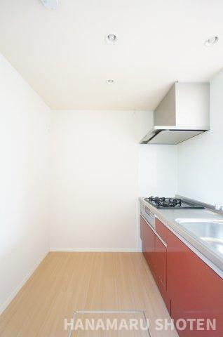 星久喜896貸家/2のキッチン|物件、駅でお待ち合わせでのご案内歓迎！