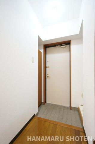 パークサイド本千葉の玄関|物件、駅でお待ち合わせでのご案内歓迎！