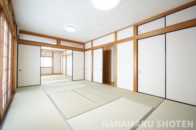 五井東貸家の居間・リビング|物件、駅でお待ち合わせでのご案内歓迎！