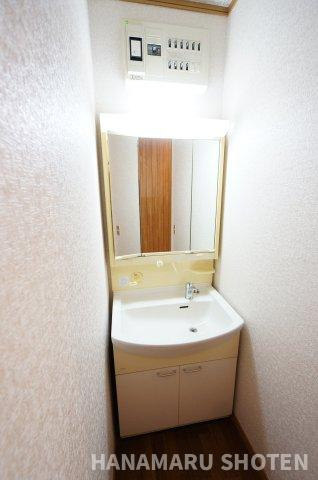 五井東貸家の独立洗面台|物件、駅でお待ち合わせでのご案内歓迎！