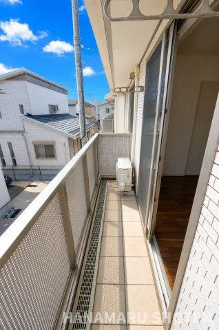 シャルマンDのバルコニー|物件、駅でお待ち合わせでのご案内歓迎！