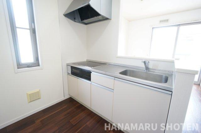 シャルマンDのキッチン|物件、駅でお待ち合わせでのご案内歓迎！