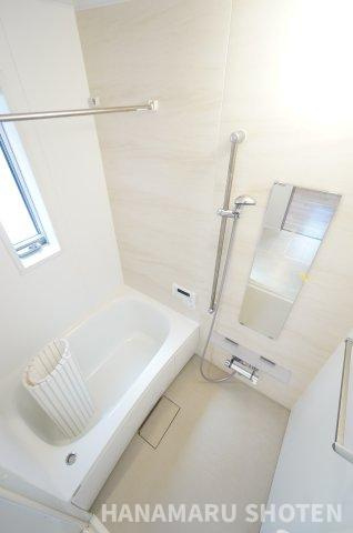 ネクスト松が丘の浴室|物件、駅でお待ち合わせでのご案内歓迎！
