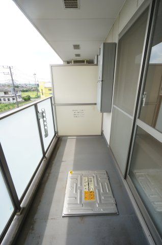 メープル・グローブのバルコニー|水曜日、営業時間外もご相談ください！