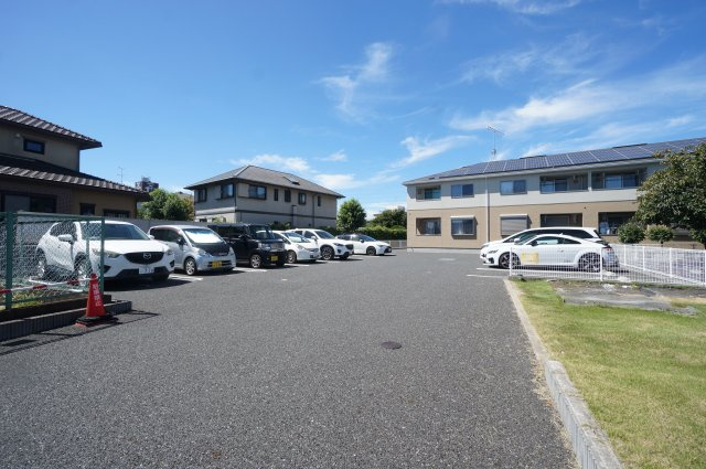 レガシー・Kの駐車場|お電話でのご予約がスムーズです！