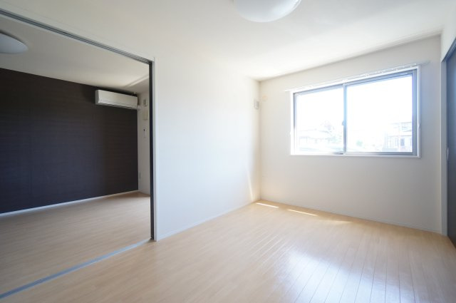 レガシー・Kの洋室|お部屋探しは弊社にお任せ下さい！