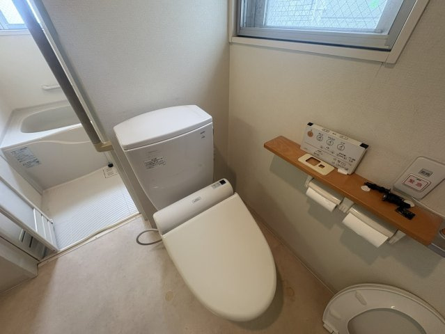 ロハス江坂のトイレ