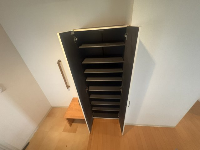 ロハス江坂の収納