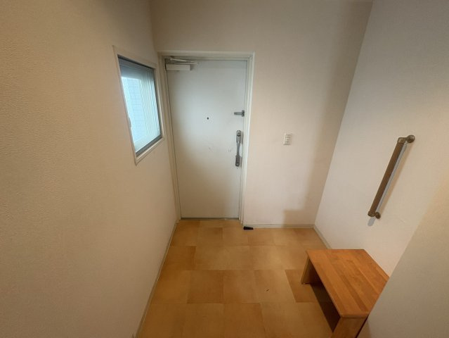 ロハス江坂の内装