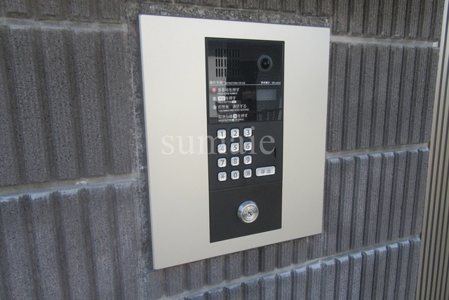 スコルピオーネのセキュリティ|安心のオートロック完備です♪