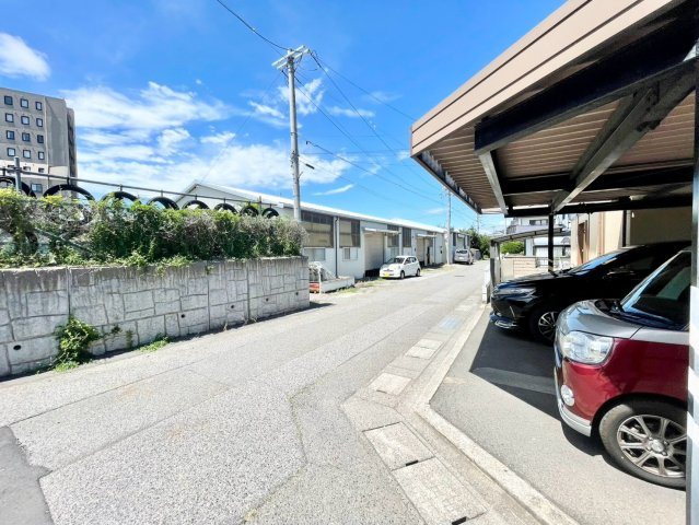 塩尻市広丘吉田第７の前面道路含む現地写真