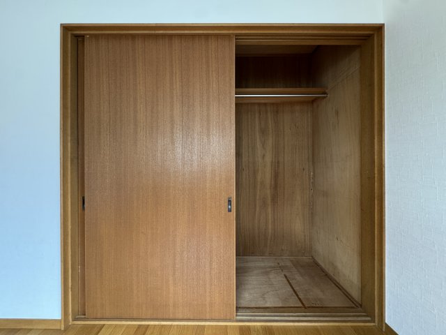 神戸市西区秋葉台２丁目戸建の収納