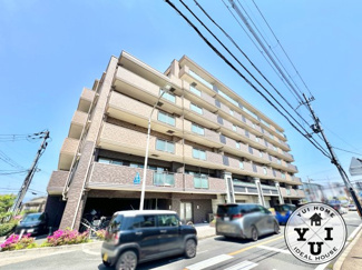 【外観】 | パデシオン小倉駅南 | 近鉄京都線『小倉駅』へは徒歩7分。
JR奈良線『JR小倉駅』は徒歩8分、近鉄京都線『伊勢田駅』は徒歩13分でアクセス可能。