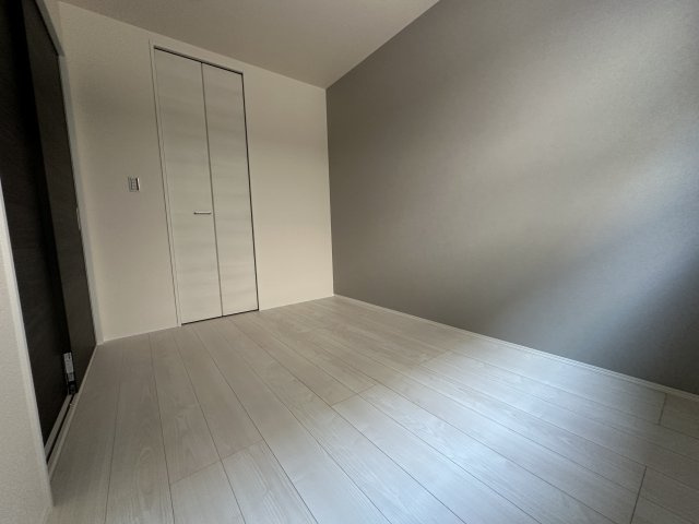 リーブルファイン鳴尾の寝室|ゆとりの広さです