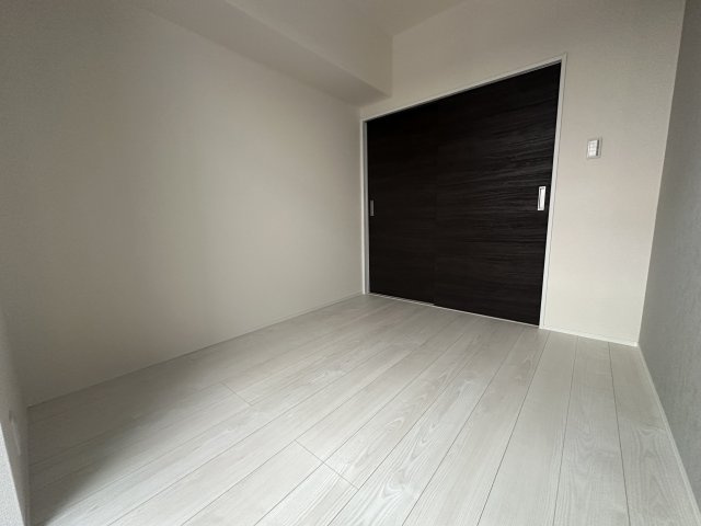 リーブルファイン鳴尾の洋室|コンパクトで使いやすい洋室です