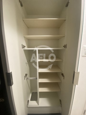 プレサンス大国町アドロッソの収納|プレサンス大国町アドロッソ　シューズクローゼット
