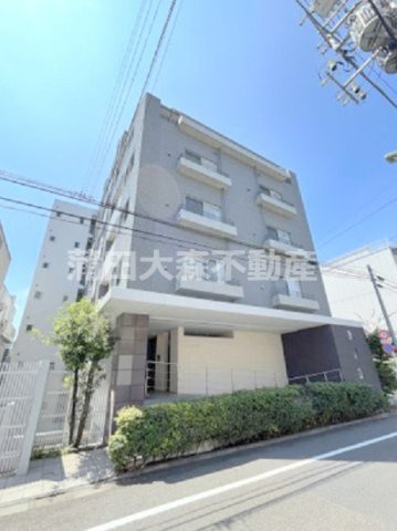 セレニティ久が原の外観|2008年3月築　RC鉄筋コンクリート造地上6階建て総戸数68戸の分譲賃貸マンション
東京都大田区久が原5丁目　東急池上線池上駅徒歩12分、都営浅草線西馬込駅徒歩13分