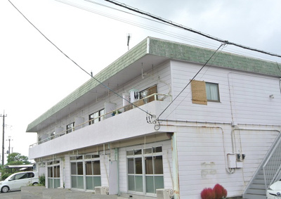  | カミスキコーポ | 落ち着いた雰囲気の外観です
