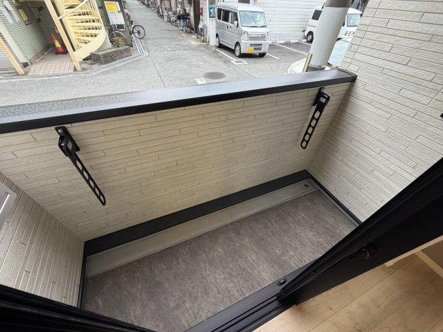 ステラ豊中庄内のバルコニー