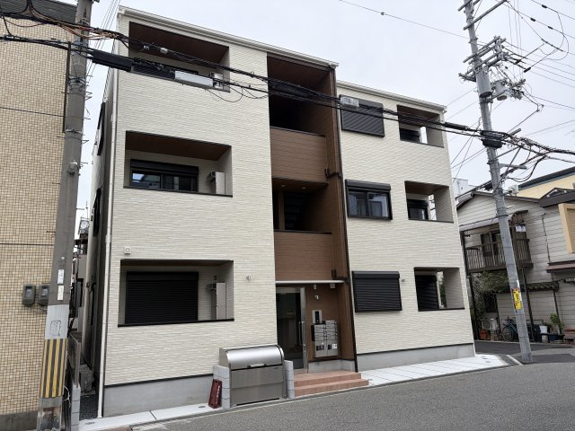 ステラ豊中庄内の外観