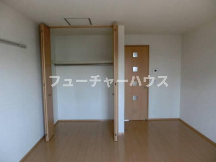 メゾンまるえの収納