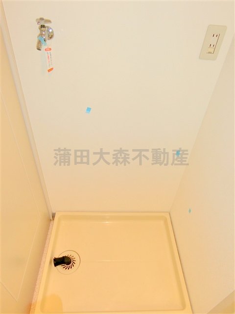 パインコート梅屋敷の設備|室内洗濯機置き場