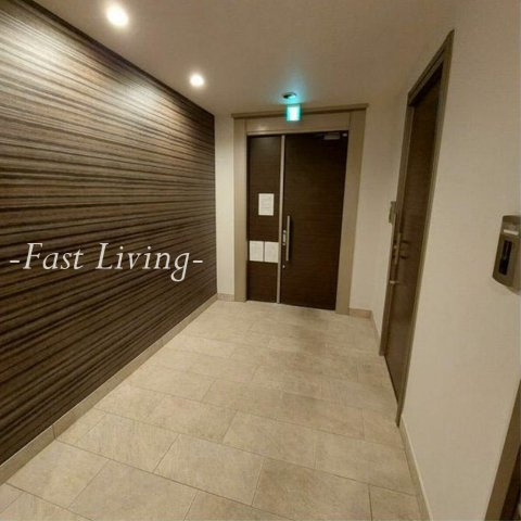 カルハ西麻布Ⅲのエントランス