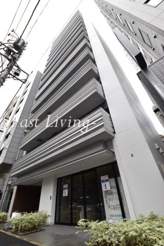 Artio Domaniのエントランス