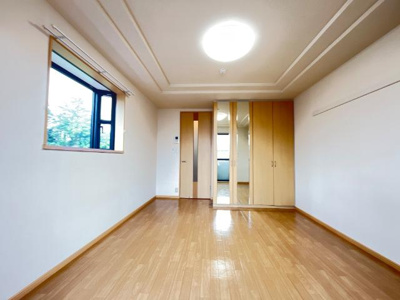 【内装】 | LEGACY学園前 | 洋室