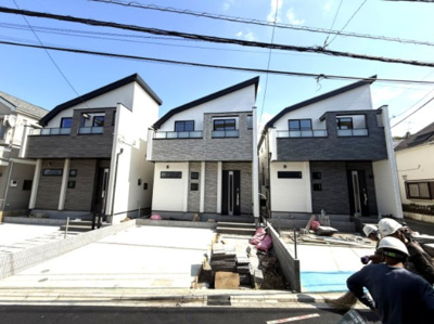 【外観】 | 【仲介手数料２７０万円が無料！】■太陽光発電＋蓄電池■住宅性能評価６項目で最高評価■ＺＥＨ水準 | 決算特別キャンペーン！
家計応援サービスの限界に挑戦中！
「物件概要」の「諸費用」欄をご覧下さい！
■高台
■住宅性能評価６項目で最高評価
■ＺＥＨ住宅
■２ｍくらいの南庭
■内覧可能
