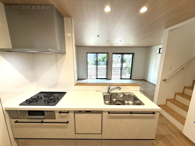【キッチン】 | 【仲介手数料２７０万円が無料！】■太陽光発電＋蓄電池■住宅性能評価６項目で最高評価■ＺＥＨ水準