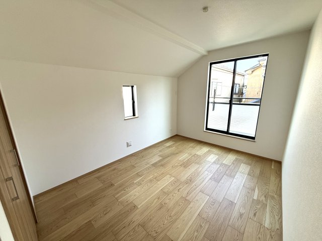 【洋室】 | 【仲介手数料２７０万円が無料！】■太陽光発電＋蓄電池■住宅性能評価６項目で最高評価■ＺＥＨ水準