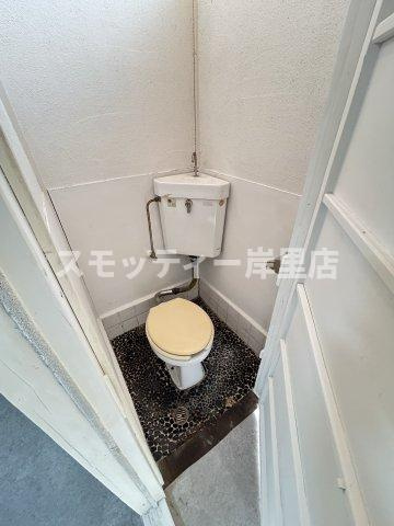 守口市アパートのトイレ