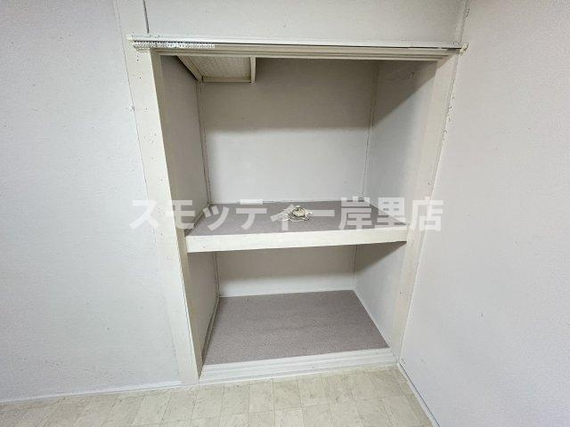 守口市アパートの収納