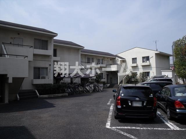 アゼリアガーデン
