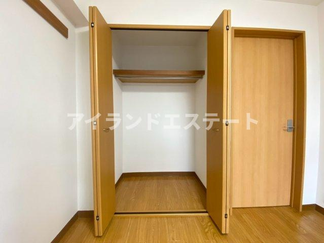 メゾンエル桜新町　ペット相談　陽当たり良好　高層階の収納