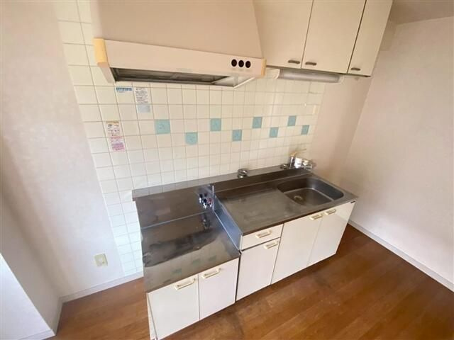 マンション豊四季のキッチン|きれいなキッチンです