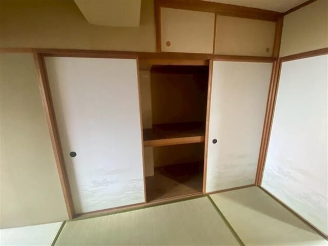 マンション豊四季の収納|たっぷりとした収納スペースです