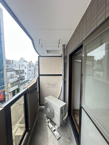 フォーシーズン北堀江のバルコニー