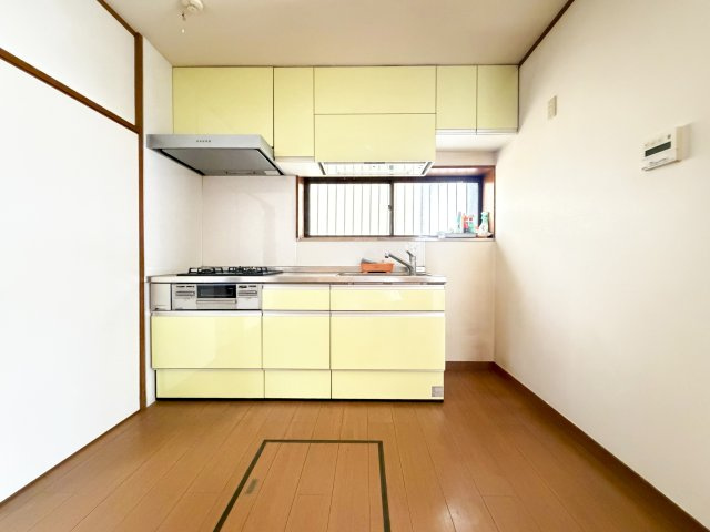 羽村市富士見平２丁目　中古戸建のキッチン
