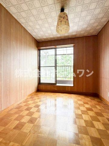 羽村市富士見平1丁目　中古戸建の洋室