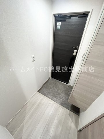 大阪市鶴見区横堤４丁目のアパートの玄関