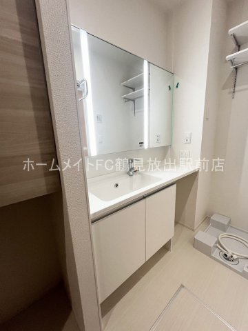 大阪市鶴見区横堤４丁目のアパートの独立洗面台