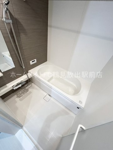 大阪市鶴見区横堤４丁目のアパートの浴室