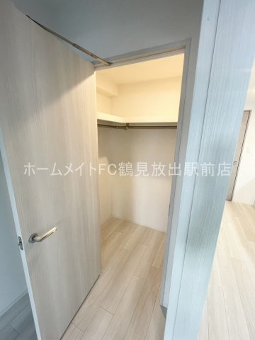 大阪市城東区中浜２丁目の賃貸マンションの収納