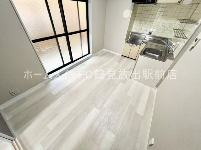 大阪市鶴見区今津北４丁目の賃貸マンションの内装