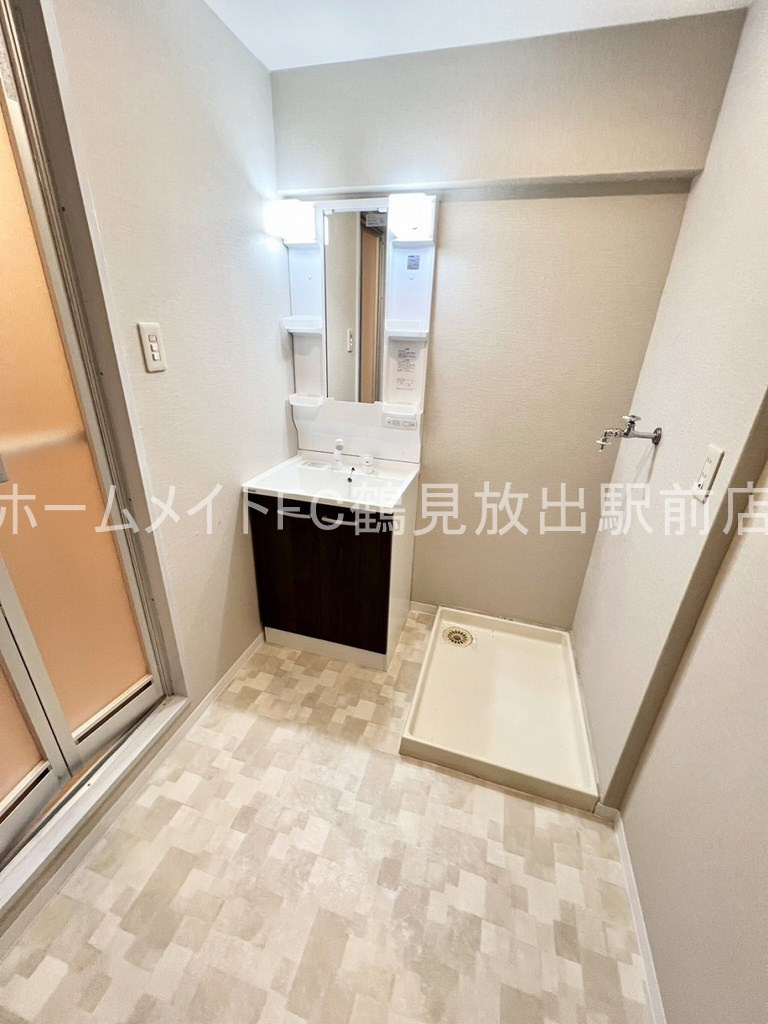 大阪市鶴見区今津北４丁目の賃貸マンションの洗面所