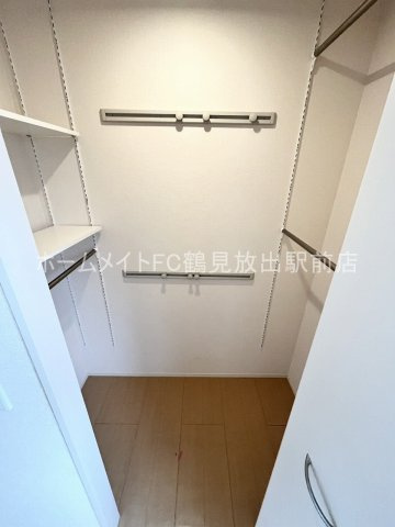 東大阪市森河内東２丁目のハイツの収納