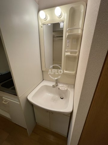ランドマークシティ同心の独立洗面台|ランドマークシティ同心　独立洗面台